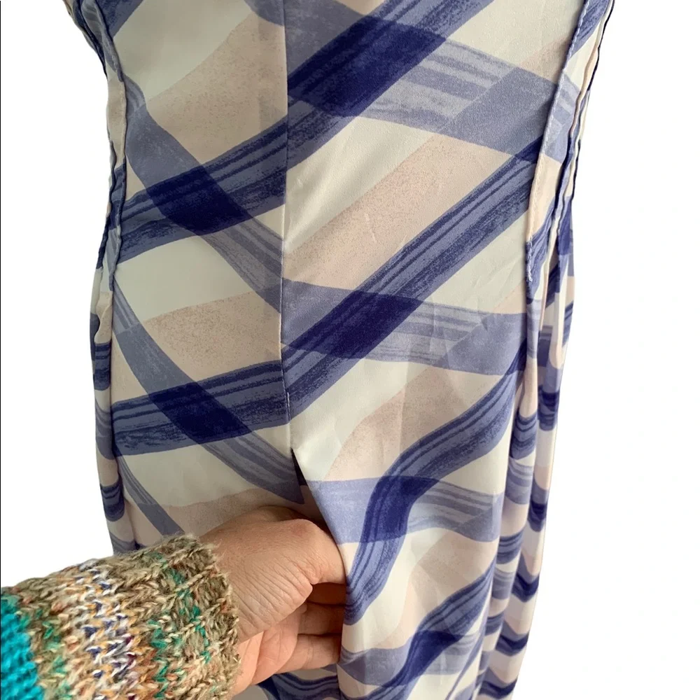 Banana Republic Blue and White Criss Cross Print Strappy Midi Dress | Size 6 - Picture 6 of 12
